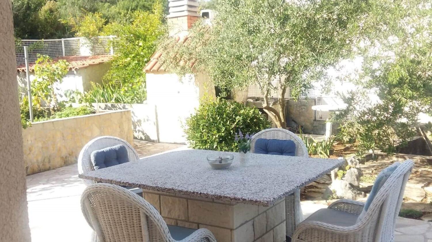 Apartments The View - Close To The Beach & Parking Τρογκίρ Εξωτερικό φωτογραφία